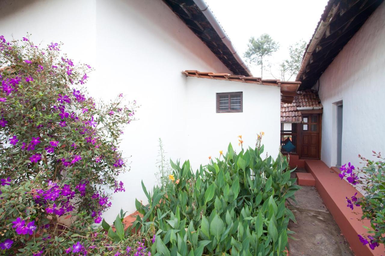 The Blue Mountains Estate Stay Madikeri Exterior photo